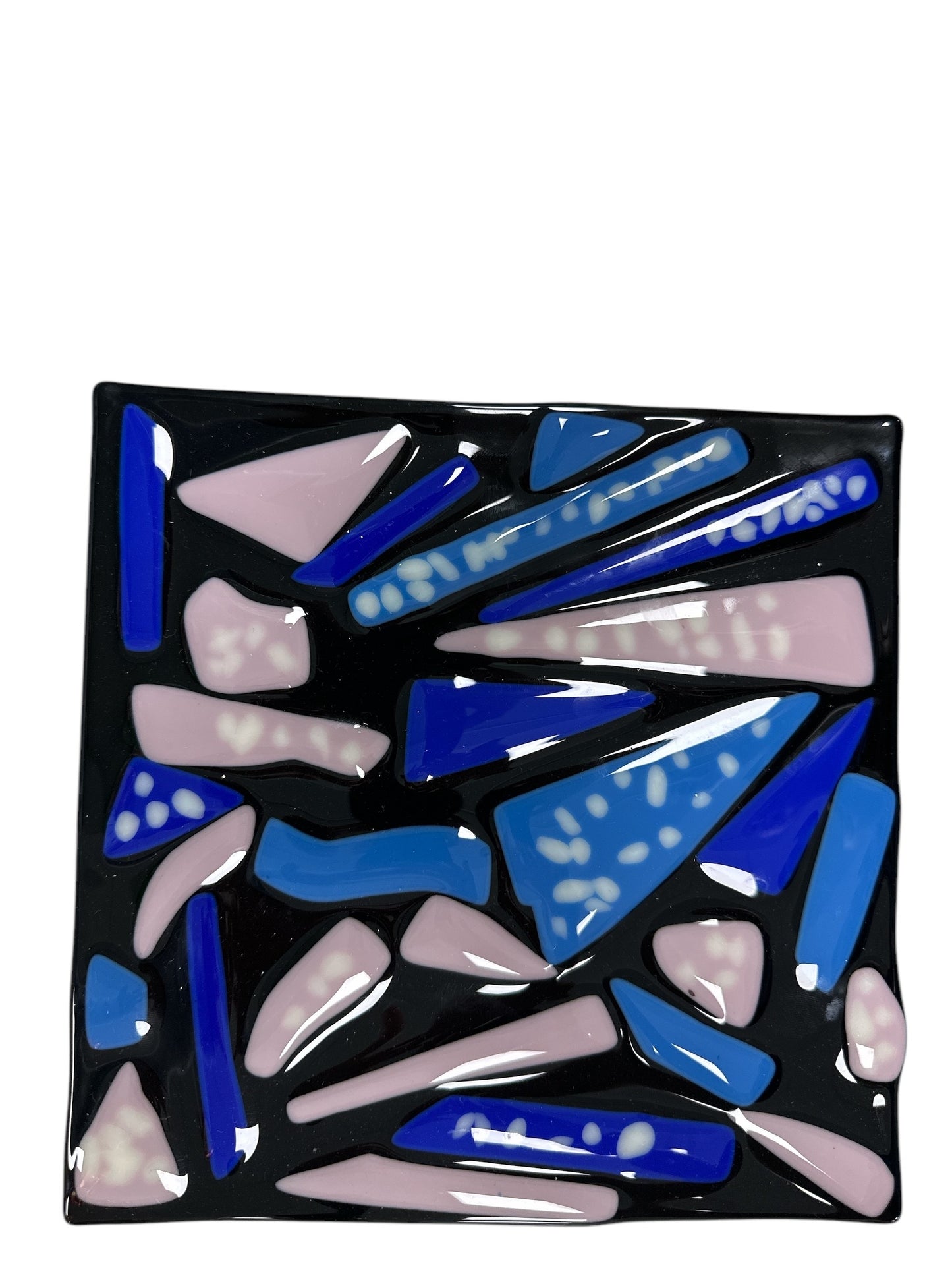 Tray with black backgronud; lavender and blue colors added in the middle