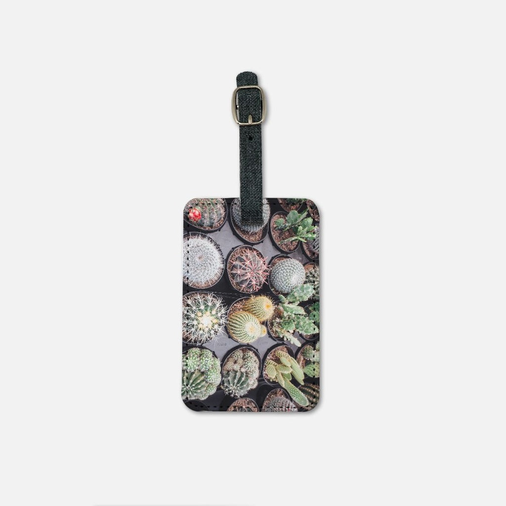 luggage tag with photo
