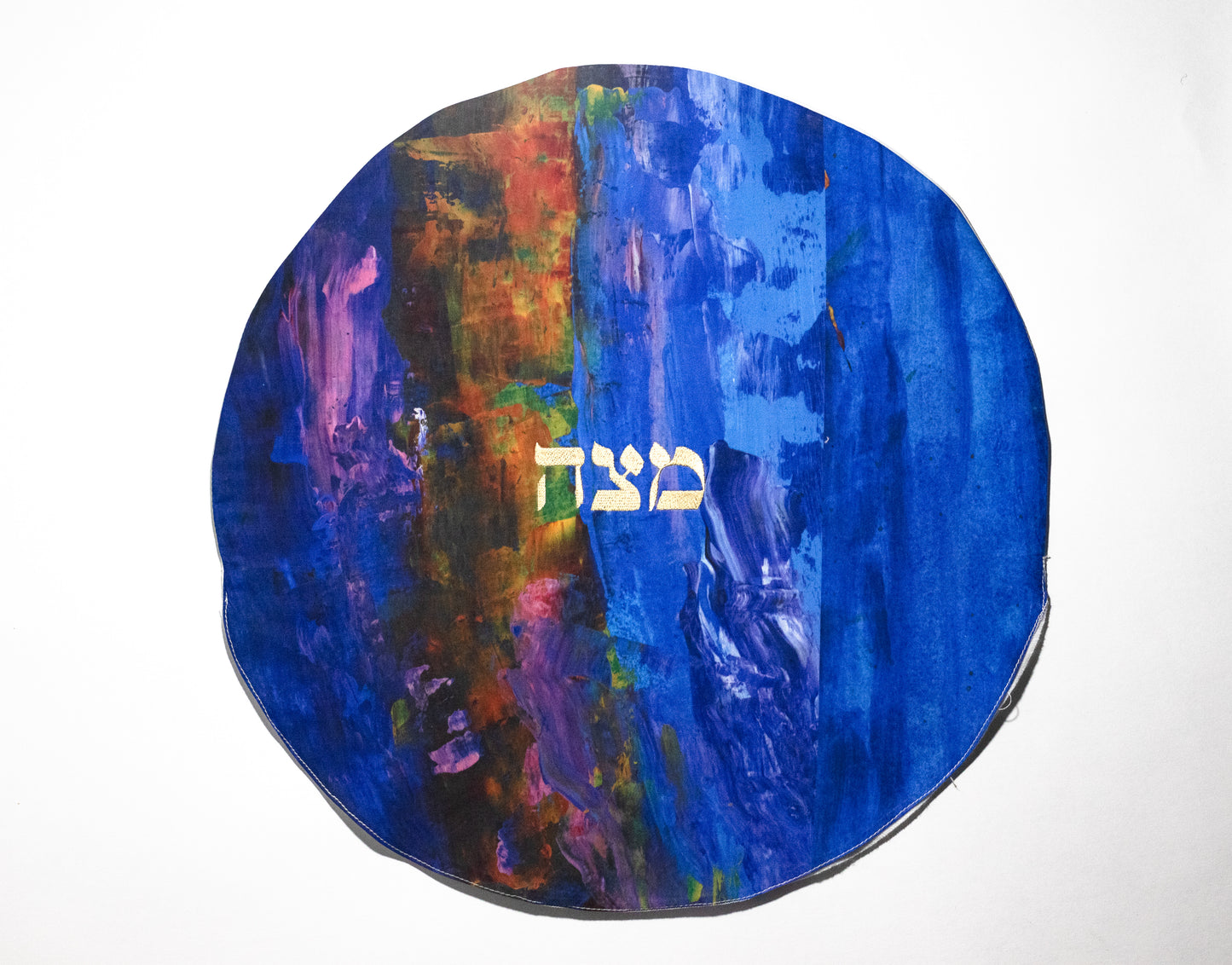 matzah cover with matzah in hebrew
