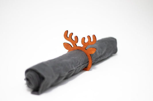 reindeer shaped wooden napkin ring