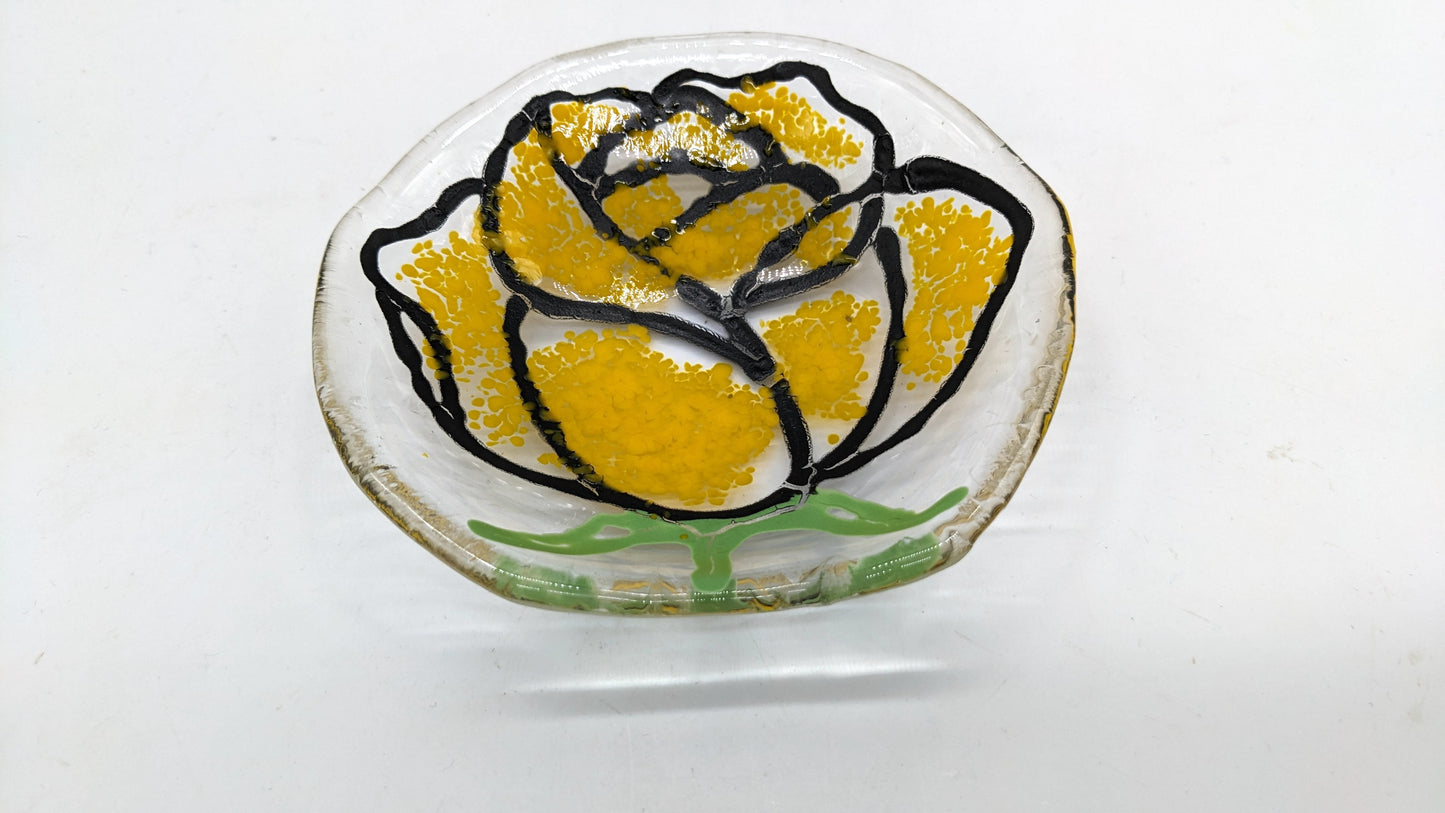 glass bowl with rose