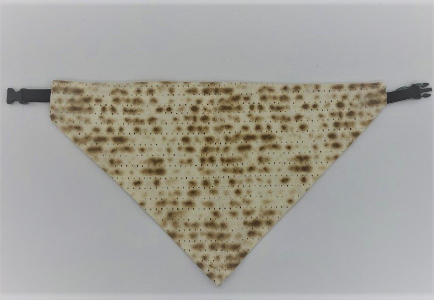 Dog bandana with a matzah print