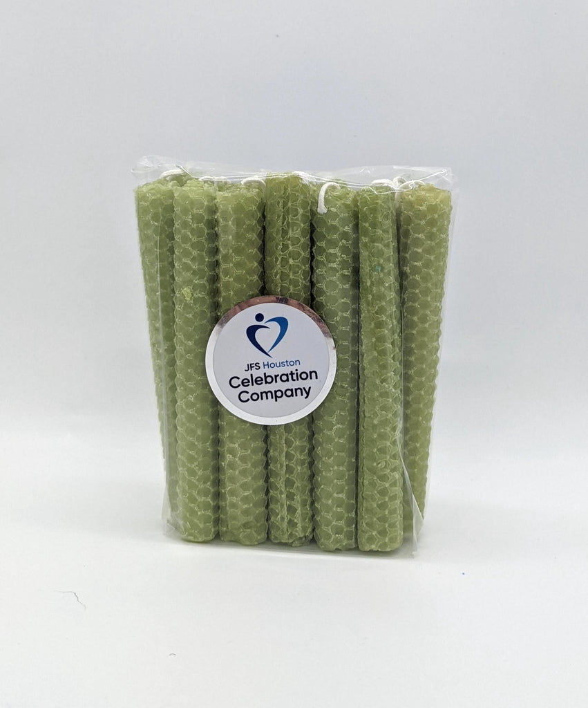 Package of 16 sageShabbat candles in clear package.
